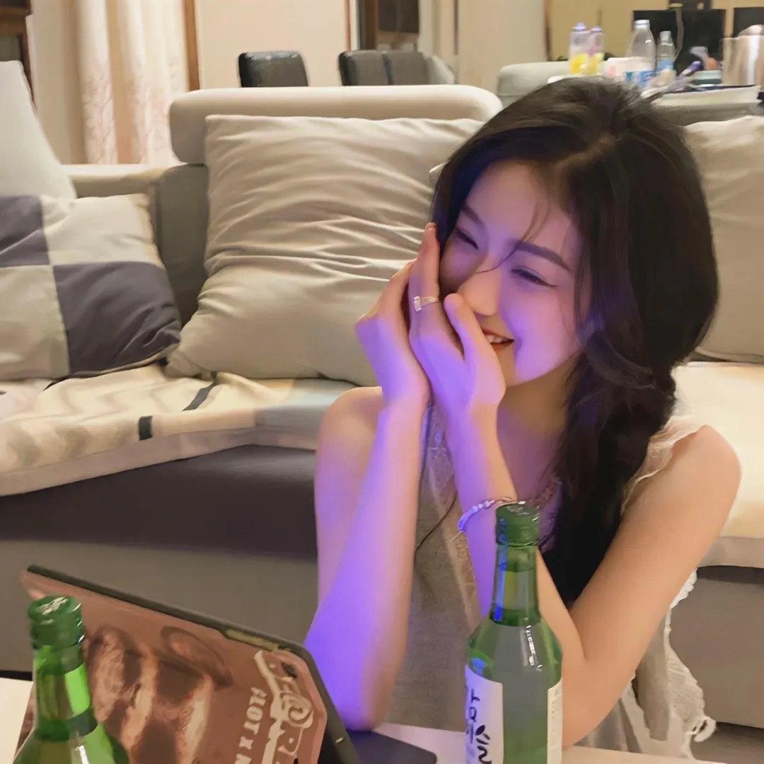 拂晓的尤娜
